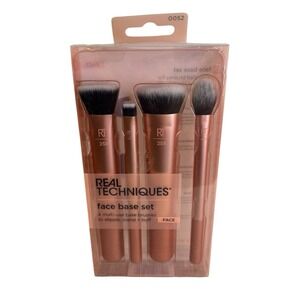 Real Techniques 4pc Face Base Makeup Brush Kit New In Box Sealed